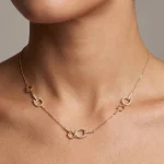 گردنبند امگا
